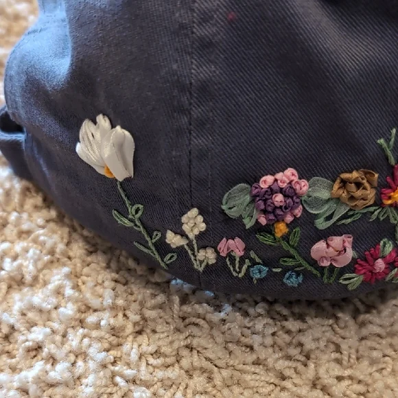 District Gray Floral Embroidered Hat - Picture 4 of 9